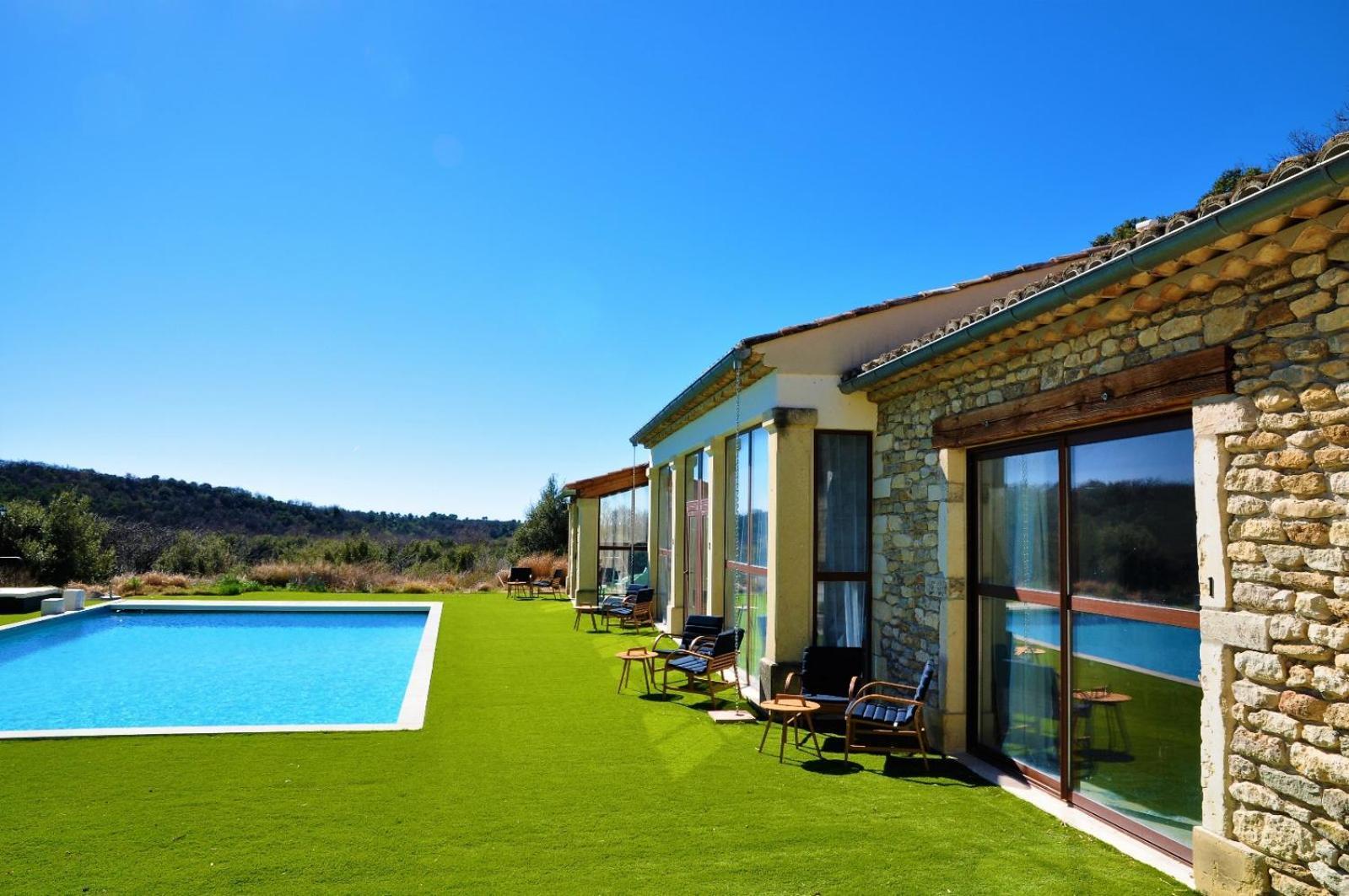 Domaine De L'Heritage Grignan Exterior photo